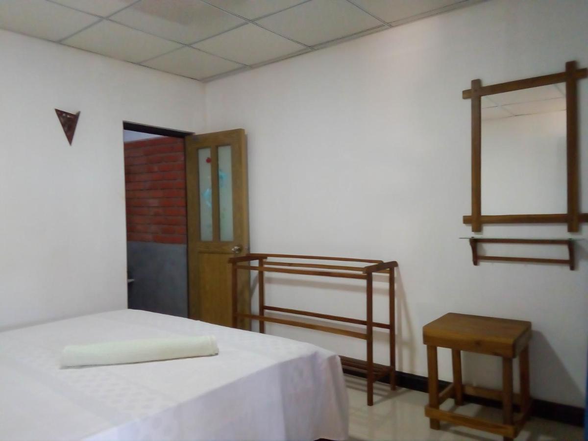 Angry Birds Homestay Хабарана Экстерьер фото